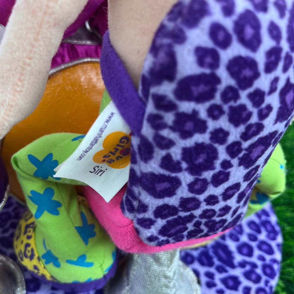 Manhattan Toy Groovy Girls Siri Doll with Plush Drum Set Leopard Print - Picture 3 of 5